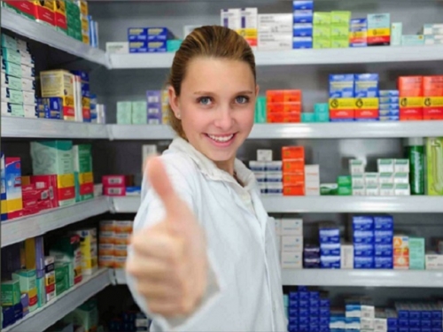 Drogasil oferece vaga de trabalho para farmacêuticos